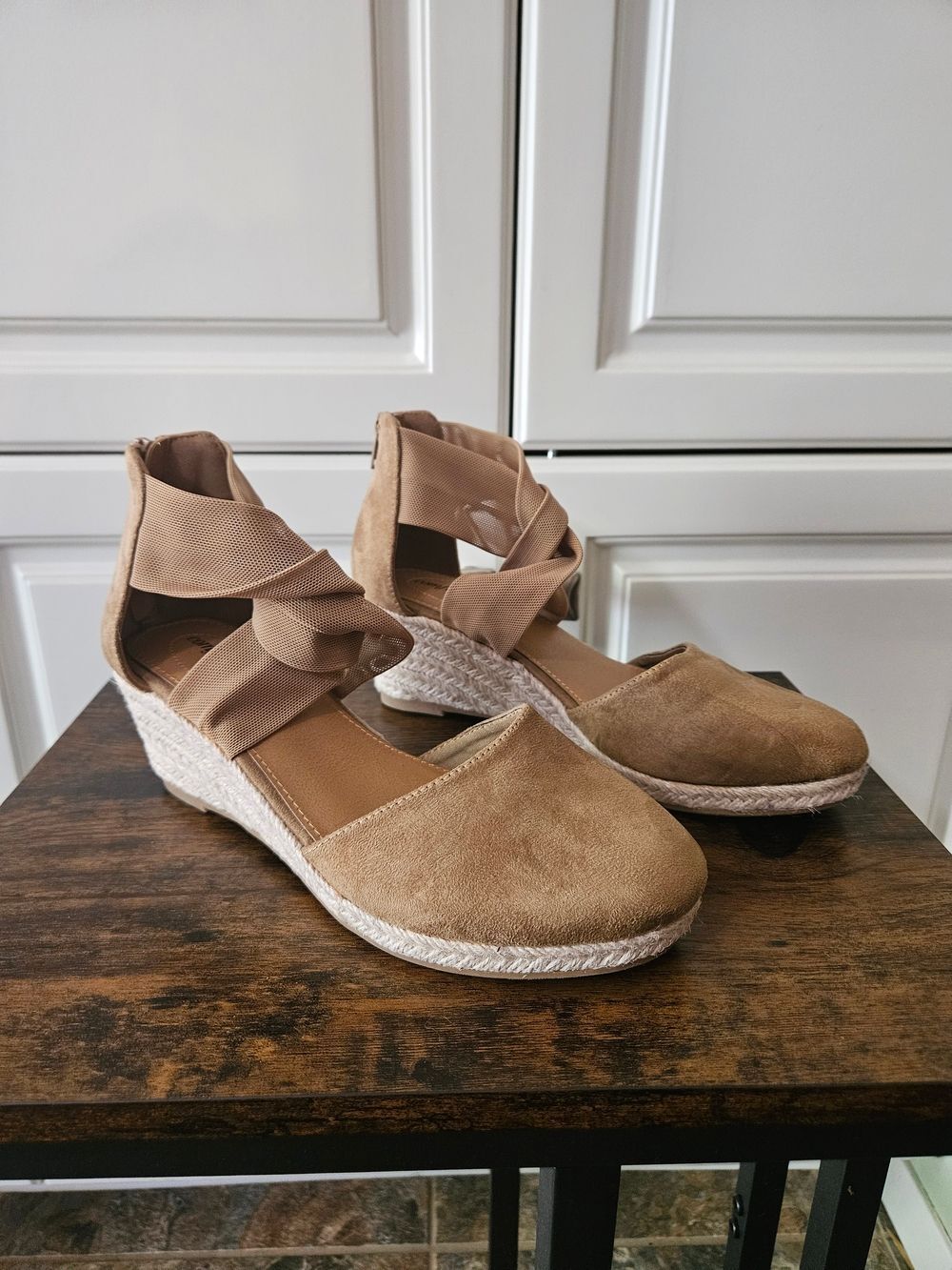 Boho Chic Coastal 70s Retro Tan Espadrille Ankle Wrap Wedge Sandals Comfortcore